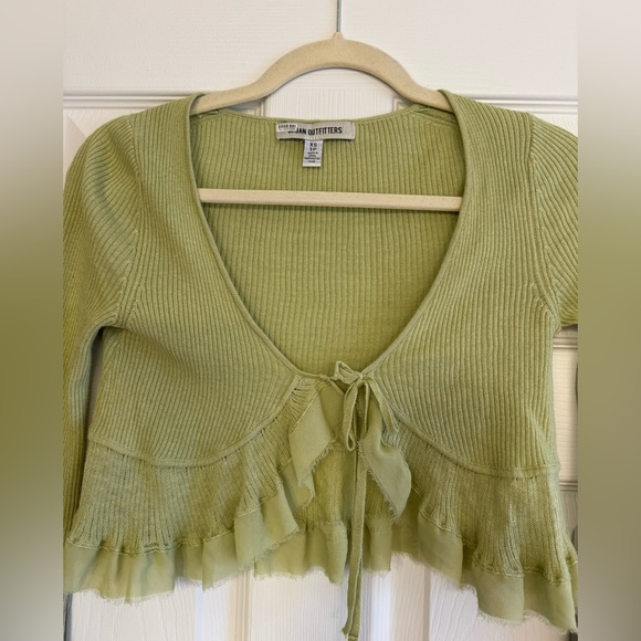 Urban Outfitters Crop Cardigan - Picture 3 of 3